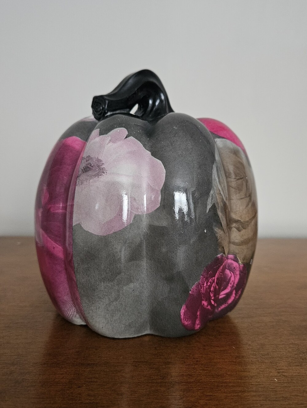 Floral Pumpkin Decor | Goth Halloween